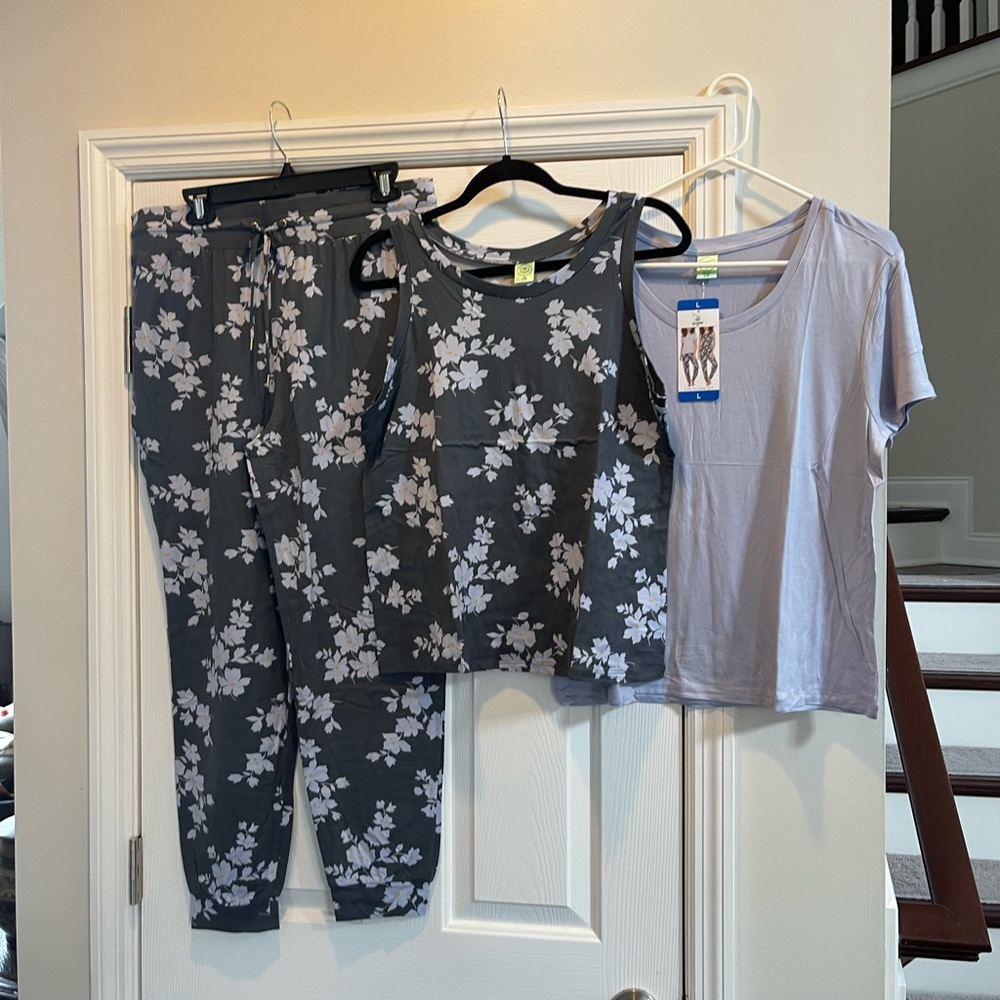 Honey dew ladies 3 pc pajama set